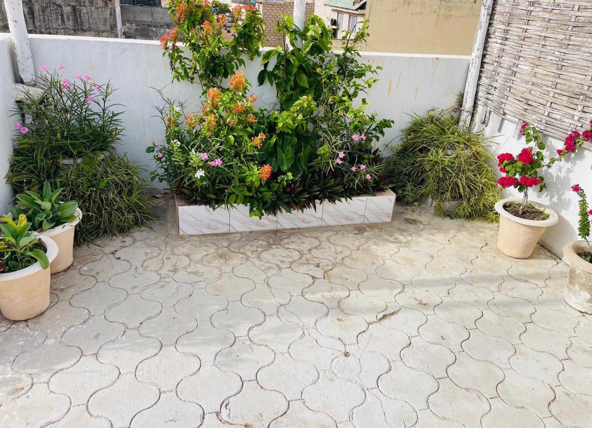 Villa Diam La Paix Guediawaye Exterior foto